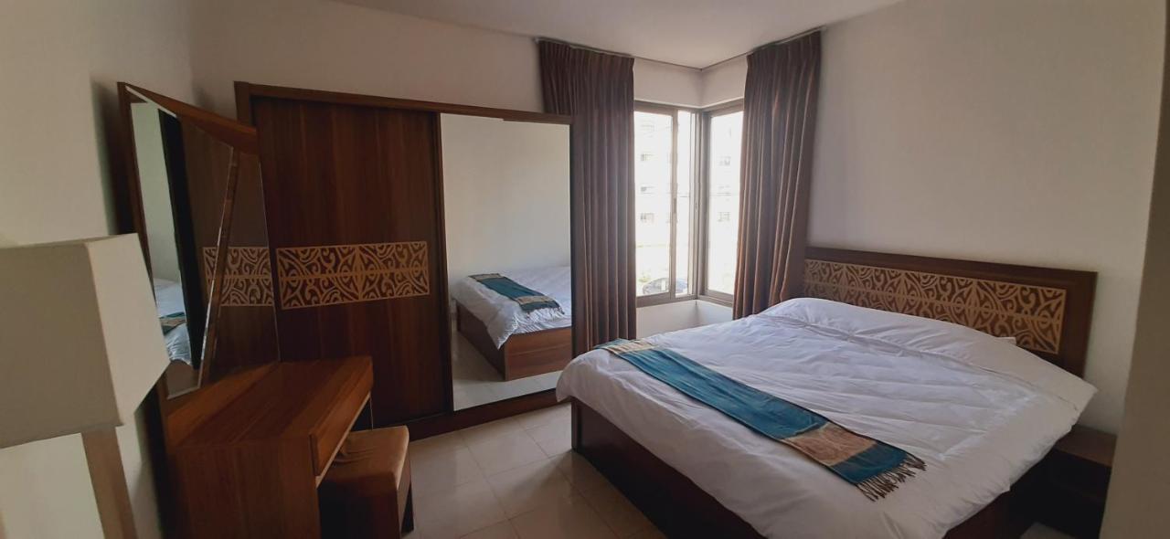 Furnished Apartments Near Mcdonald'S Al-Madina Al-Monawara St Amman Zewnętrze zdjęcie