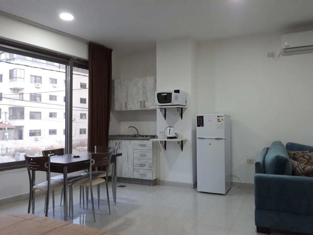 Furnished Apartments Near Mcdonald'S Al-Madina Al-Monawara St Amman Zewnętrze zdjęcie